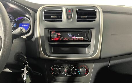 Renault Sandero II рестайлинг, 2018 год, 1 240 000 рублей, 14 фотография