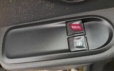 Renault Duster I рестайлинг, 2017 год, 919 000 рублей, 19 фотография