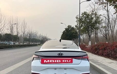 Hyundai Elantra, 2022 год, 1 450 000 рублей, 6 фотография