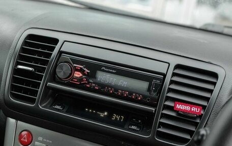 Subaru Legacy IV, 2003 год, 850 000 рублей, 13 фотография