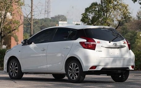 Toyota Yaris XP150 рестайлинг, 2022 год, 1 300 000 рублей, 7 фотография