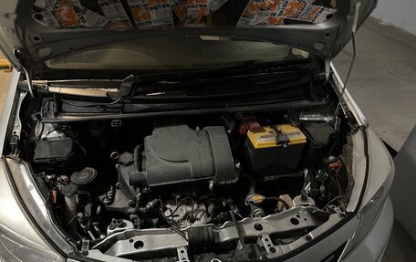 Toyota Vitz, 2013 год, 610 000 рублей, 7 фотография