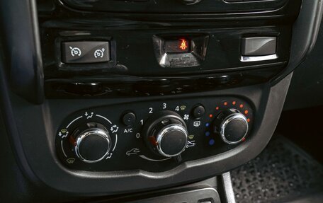 Renault Duster I рестайлинг, 2017 год, 1 480 000 рублей, 12 фотография