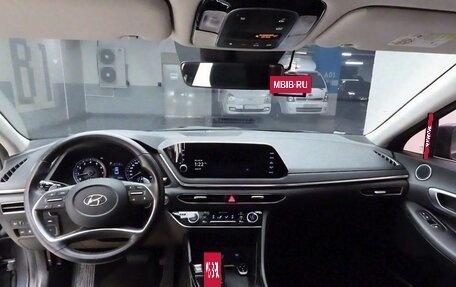 Hyundai Sonata VIII, 2022 год, 1 900 000 рублей, 6 фотография