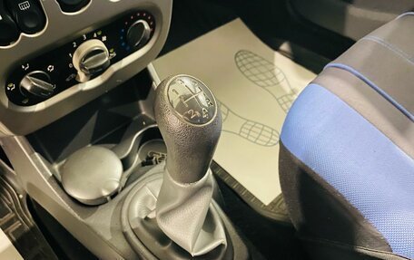 Renault Logan I, 2012 год, 570 000 рублей, 17 фотография