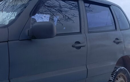 Chevrolet Niva I рестайлинг, 2005 год, 210 000 рублей, 5 фотография