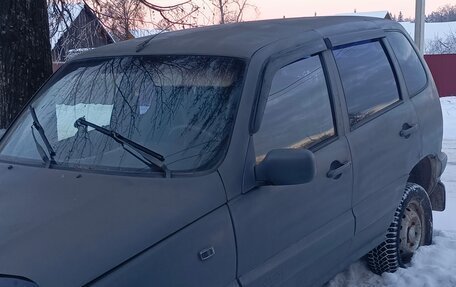 Chevrolet Niva I рестайлинг, 2005 год, 210 000 рублей, 4 фотография