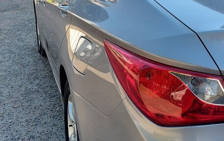 Hyundai Sonata VI, 2010 год, 950 000 рублей, 8 фотография