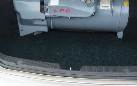 Hyundai Sonata VI, 2010 год, 950 000 рублей, 16 фотография