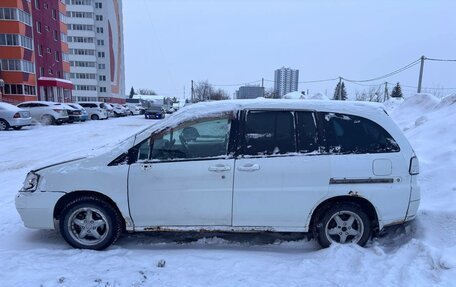 Nissan Prairie III, 2000 год, 165 000 рублей, 3 фотография