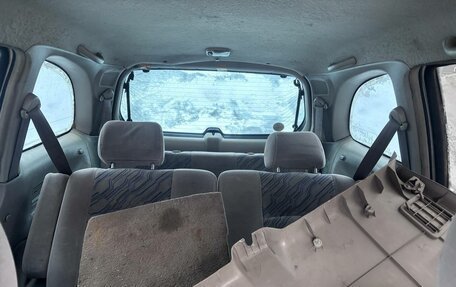 Nissan Prairie III, 2000 год, 165 000 рублей, 4 фотография