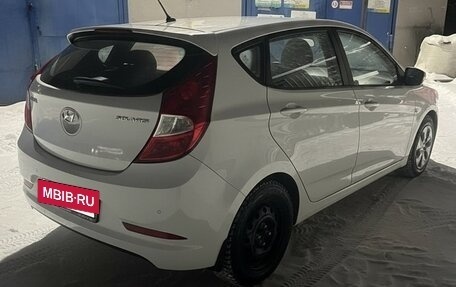 Hyundai Solaris II рестайлинг, 2014 год, 790 000 рублей, 4 фотография