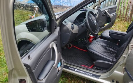 Renault Logan I, 2012 год, 550 000 рублей, 10 фотография