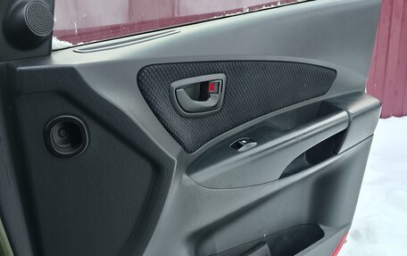 Hyundai Tucson III, 2008 год, 670 000 рублей, 14 фотография