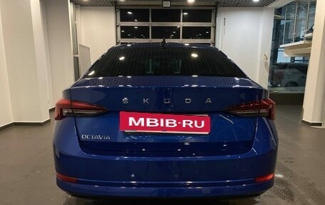 Skoda Octavia IV, 2022 год, 1 990 000 рублей, 4 фотография