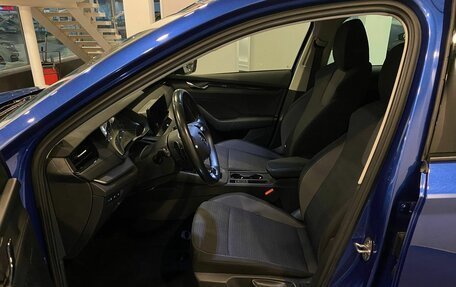 Skoda Octavia IV, 2022 год, 1 990 000 рублей, 16 фотография