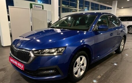 Skoda Octavia IV, 2022 год, 1 990 000 рублей, 7 фотография