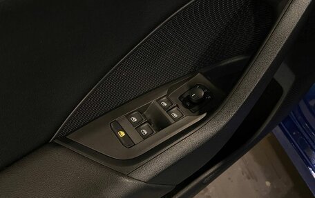 Skoda Octavia IV, 2022 год, 1 990 000 рублей, 22 фотография