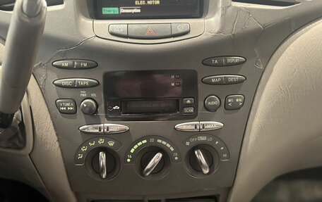 Toyota Prius IV XW50, 2000 год, 399 000 рублей, 14 фотография