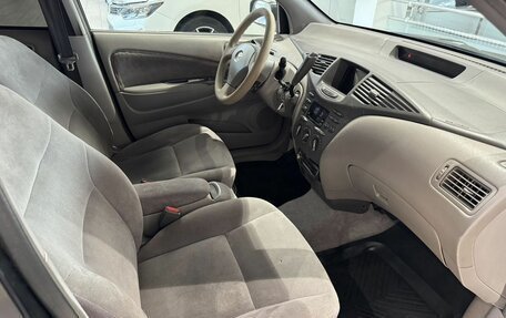 Toyota Prius IV XW50, 2000 год, 399 000 рублей, 17 фотография