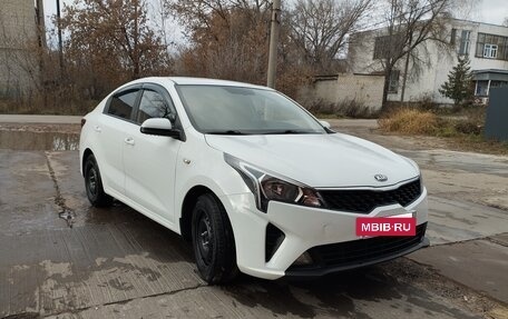 KIA Rio IV, 2020 год, 1 450 000 рублей, 9 фотография