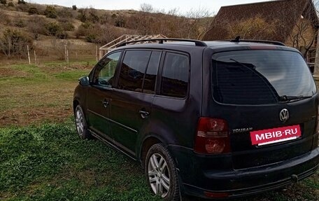 Volkswagen Touran III, 2008 год, 410 000 рублей, 6 фотография