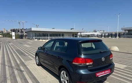 Volkswagen Golf VI, 2011 год, 950 000 рублей, 3 фотография