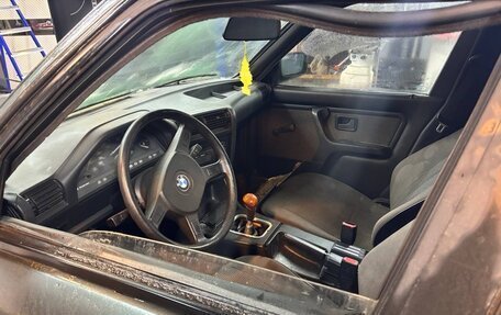 BMW 3 серия, 1987 год, 250 000 рублей, 5 фотография