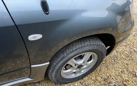 Mitsubishi Outlander III рестайлинг 3, 2003 год, 750 000 рублей, 12 фотография