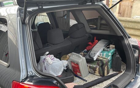 Mitsubishi Outlander III рестайлинг 3, 2003 год, 750 000 рублей, 18 фотография