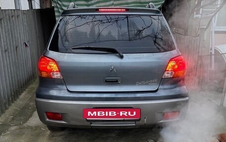 Mitsubishi Outlander III рестайлинг 3, 2003 год, 750 000 рублей, 15 фотография