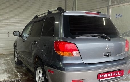 Mitsubishi Outlander III рестайлинг 3, 2003 год, 750 000 рублей, 5 фотография