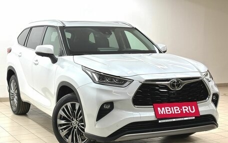 Toyota Highlander, 2025 год, 6 090 000 рублей, 3 фотография