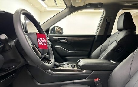 Toyota Highlander, 2025 год, 6 090 000 рублей, 11 фотография