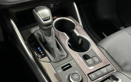 Toyota Highlander, 2025 год, 6 090 000 рублей, 15 фотография