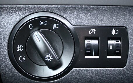 Volkswagen Touran III, 2011 год, 759 000 рублей, 12 фотография