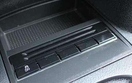 Volkswagen Touran III, 2011 год, 759 000 рублей, 17 фотография