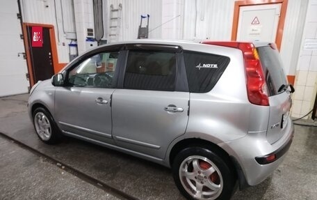 Nissan Note II рестайлинг, 2006 год, 400 000 рублей, 3 фотография