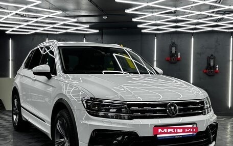 Volkswagen Tiguan II, 2020 год, 3 300 000 рублей, 3 фотография