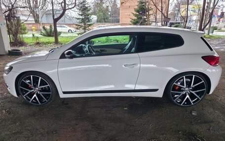 Volkswagen Scirocco III рестайлинг, 2011 год, 1 500 000 рублей, 3 фотография