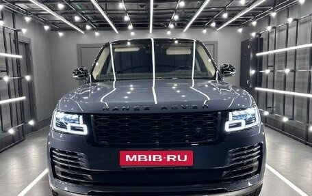 Land Rover Range Rover IV рестайлинг, 2021 год, 9 300 000 рублей, 1 фотография