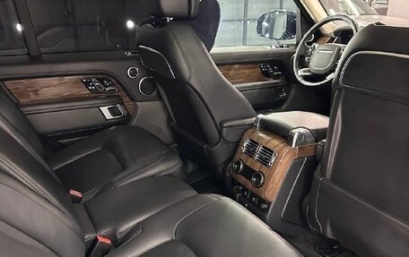 Land Rover Range Rover IV рестайлинг, 2021 год, 9 300 000 рублей, 16 фотография