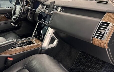 Land Rover Range Rover IV рестайлинг, 2021 год, 9 300 000 рублей, 21 фотография