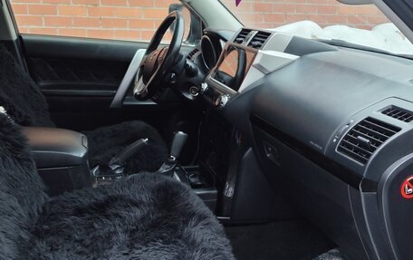 Toyota Land Cruiser Prado 150 рестайлинг 2, 2013 год, 4 050 000 рублей, 2 фотография