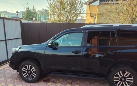Toyota Land Cruiser Prado 150 рестайлинг 2, 2013 год, 4 050 000 рублей, 19 фотография