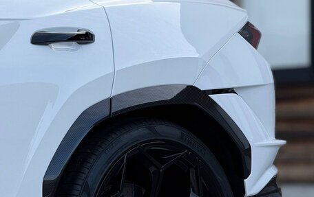 Lamborghini Urus I, 2024 год, 35 000 000 рублей, 7 фотография