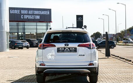 Toyota RAV4, 2019 год, 2 195 000 рублей, 5 фотография