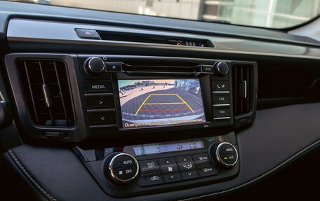 Toyota RAV4, 2019 год, 2 195 000 рублей, 15 фотография