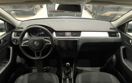 Skoda Rapid I, 2016 год, 999 000 рублей, 17 фотография