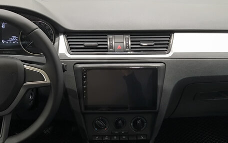 Skoda Rapid I, 2016 год, 999 000 рублей, 18 фотография